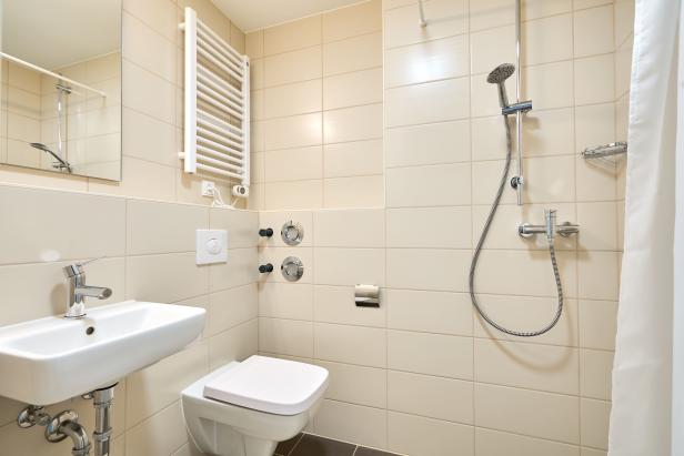 Bad/ Dusche WC Bad/ Dusche WC