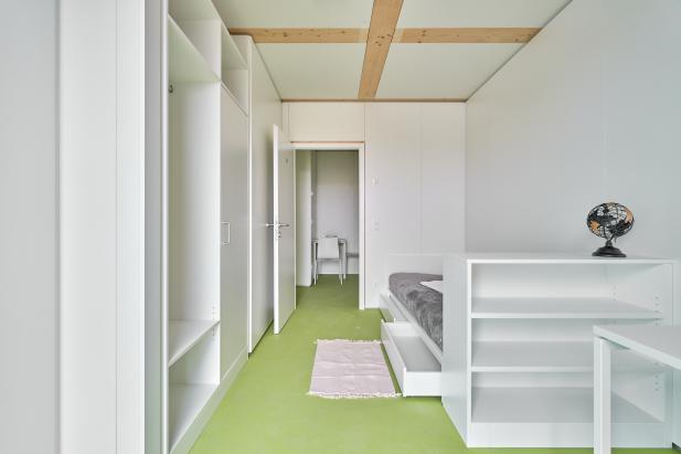 Zimmer im Dreierapartment Zimmer im Dreierapartment