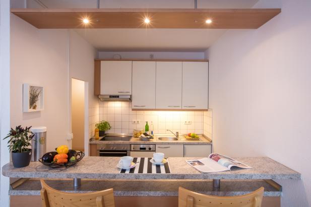 Beispiel Apartment mit Pantry Küche Beispiel Apartment mit Pantry Küche