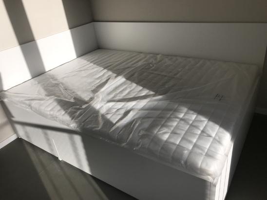 Queensize Bett 140x200 Queensize Bett 140x200