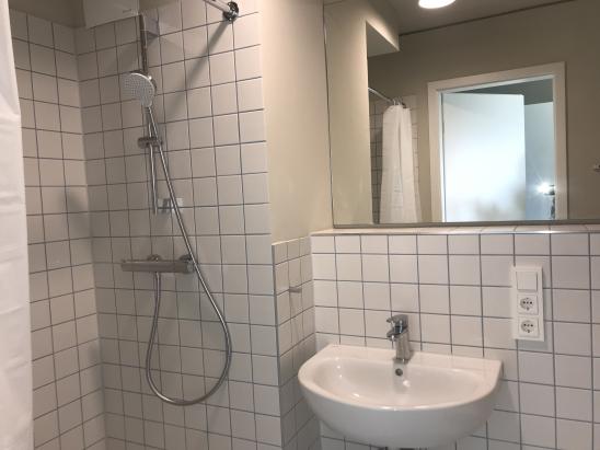 Bad/Dusche/WC Bad/Dusche/WC