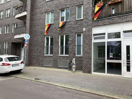 Außenansicht zur EM Außenansicht zur EM